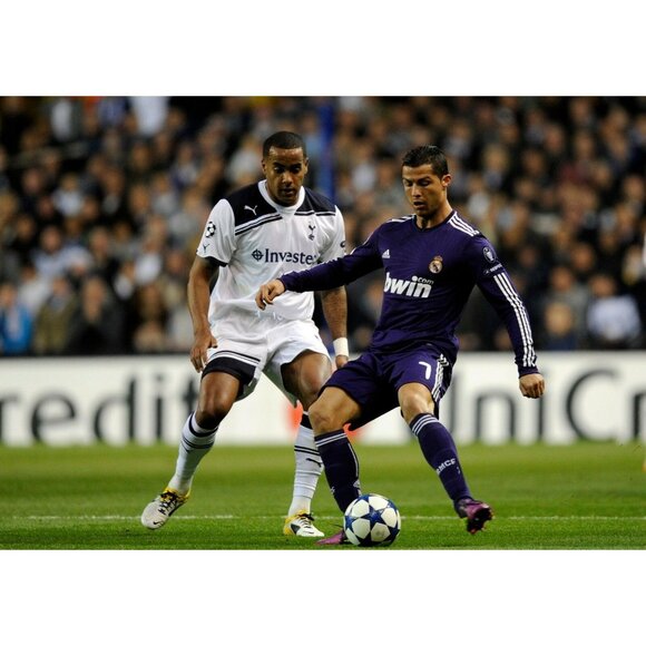 Cristiano Ronaldo Real Madrid 2010 2011 UEFA Third Soccer Jersey Shirt L - Picture 9 of 9